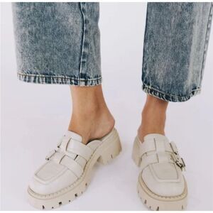 NEW no box! Free People Buckle Lyra Lug Loafer in Off White Sz 7 women's…